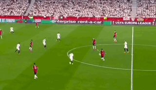 1682029486034011884.gif